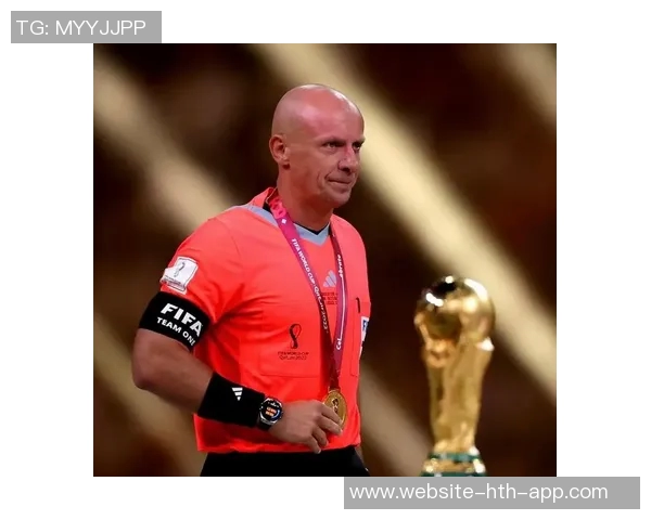 曼城对阵多特的裁判信息揭晓全波兰裁判组主裁马齐尼亚克执法 曼城对阵多特的裁判信息揭晓全波兰裁判组主裁马齐尼亚克执法